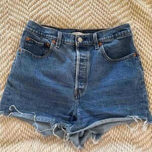 Levi Ribcage button fly shorts